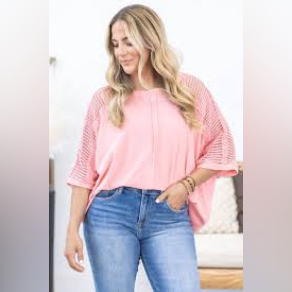 Andree by Unit coral pink top nwt
